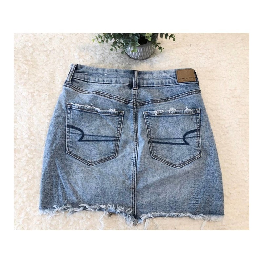 American Eagle Distressed Denim Mini Skirt Size 6